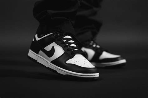 nike dunks hellgrau|nike dunk black and white.